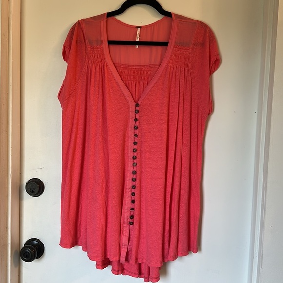 Free People Highland Smocked Shoulder Top Pink Size medium - Picture 3 of 7